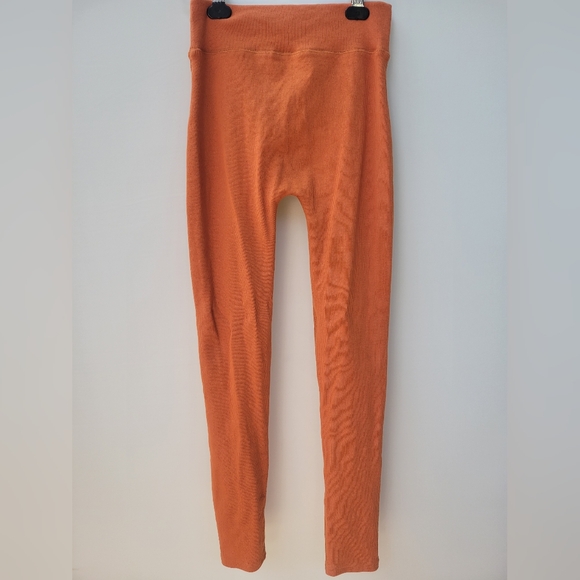 2 Piece Matching Set - Picture 2 of 5